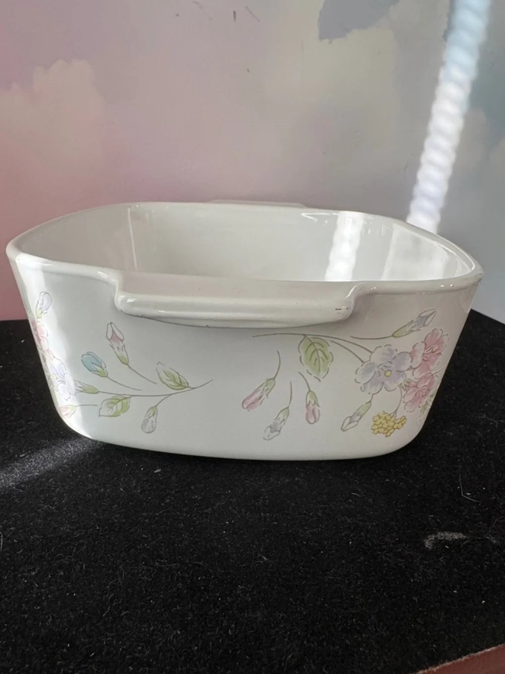 Vintage Corning Ware Corelle Pastel Bouquet 1.5 Liter Casserole w/ PYREX Lid